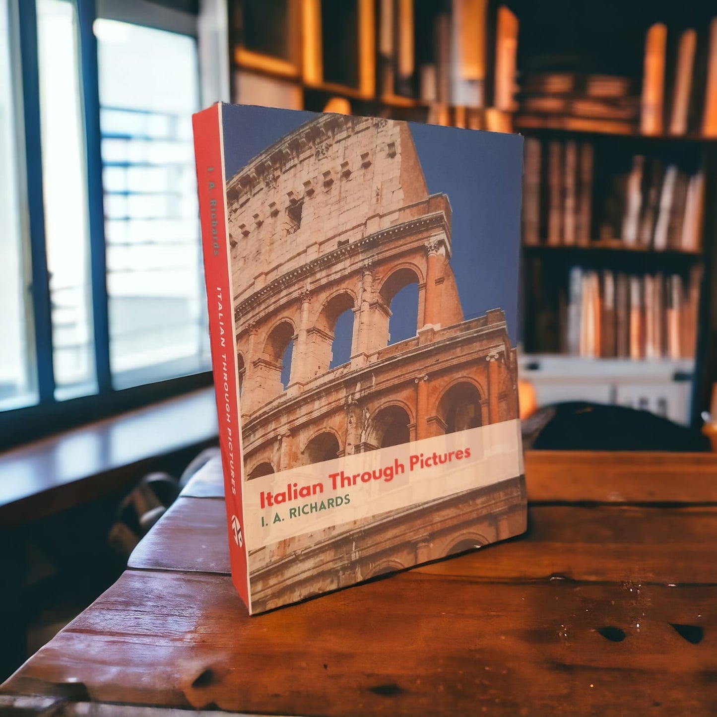 Italian Through Pictures [Paperback]